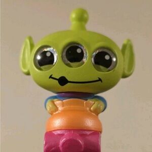 Disney Doorables “Let’s Party”-Alien (Skate)-RARE-BNWOT